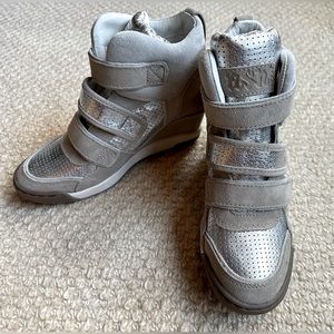 Ash Alex Suede & Metallic NEVER WORN Leather Wedge Sneakers, Silver, Size 40